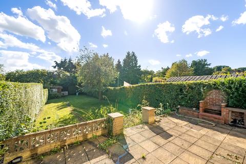 4 bedroom semi-detached house for sale, Hornhill Road, Maple Cross, Rickmansworth