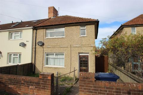 4 bedroom house to rent, Donnington Bridge Road