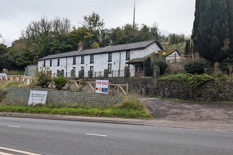 Retail property (high street) for sale, Traherne Arms, The Tumble, St Nicholas, Cardiff, CF5 6SA