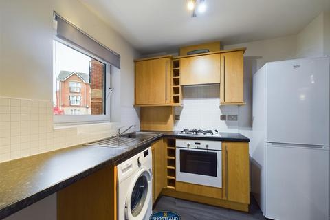 1 bedroom flat to rent, Thackhall Street, Coventry CV2