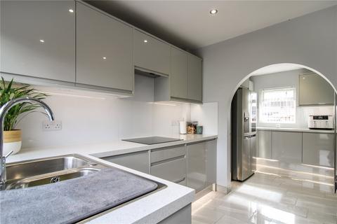 4 Bratton Close, Swindon, SN2 5LF