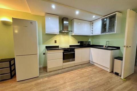 2 bedroom apartment to rent, Whitehall Quarter, West Point