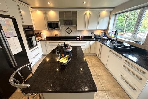 5 bedroom detached house for sale, Tarnside Close, Offerton, Offerton