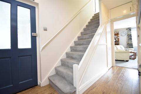 58 Down Road, Portishead, Bristol, BS20 8BH