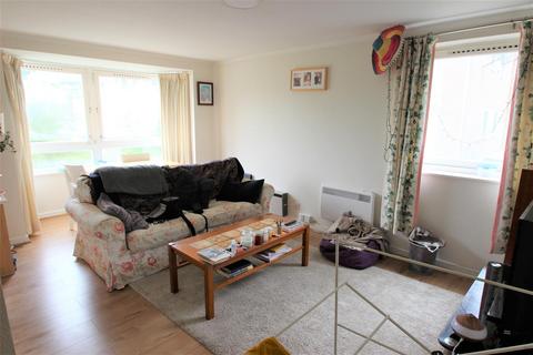 2 bedroom flat to rent, Southfield Park, Cowley