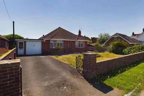 2 bedroom bungalow for sale, Woodrow Road, Melksham SN12