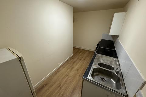 1 bedroom flat to rent, Holyhead Road, Birmingham B21