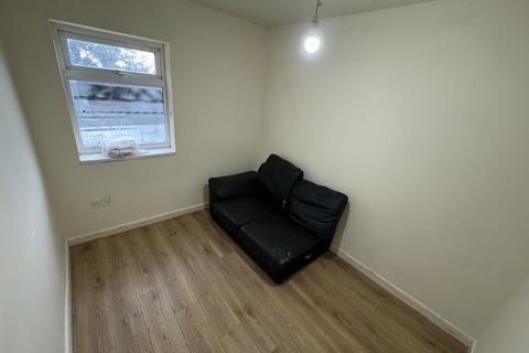 1 bedroom flat to rent, Holyhead Road, Birmingham B21