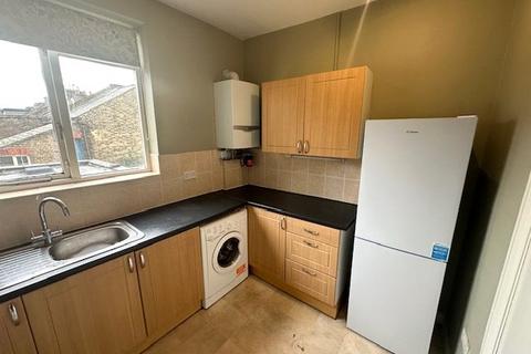 2 bedroom flat for sale, Beckenham Lane, Bromley BR2