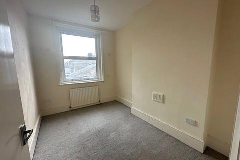 2 bedroom flat for sale, Beckenham Lane, Bromley BR2