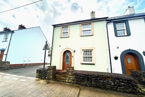 4 bedroom end of terrace house to rent, St Davids Court, High Street, Laleston, Bridgend, Bridgend County Borough, CF32 0HL.