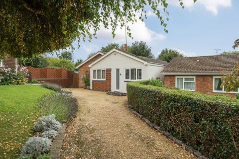 4 bedroom detached bungalow for sale, Trinity Close, Felmersham