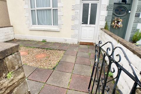 2 bedroom semi-detached house for sale, Heol Y Parc, Hendy