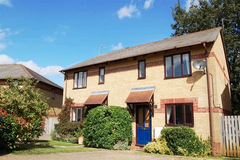 3 bedroom house to rent, Ablett Close, Cowley