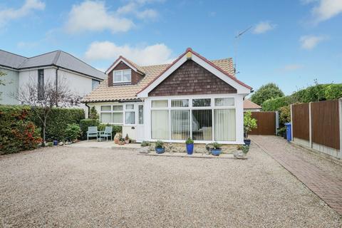 3 bedroom detached house for sale, Harold Road, Birchington, CT7