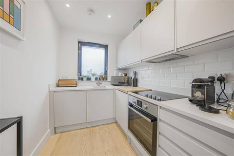 undefined, St. Johns Road, Isleworth