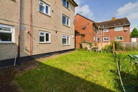 16 Brook Close, Exeter, EX1 3JL