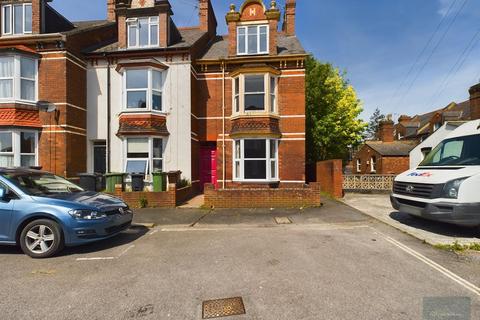 9 Mowbray Avenue, Exeter, EX4 4HB