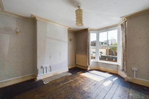 9 Mowbray Avenue, Exeter, EX4 4HB