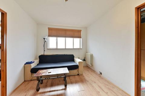 1 bedroom flat to rent, Upper Richmond Road, Putney, London, SW15