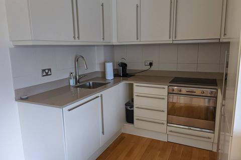 1 bedroom flat for sale, Hereford Road, Notting Hill, London, W2