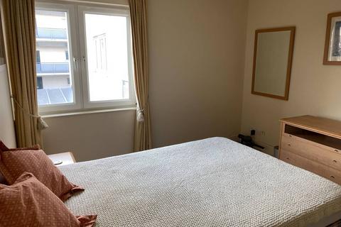 1 bedroom flat for sale, Hereford Road, Notting Hill, London, W2