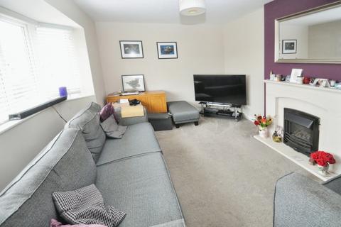 4 bedroom semi-detached house for sale, Skerry Rise, Chelmsford, CM1