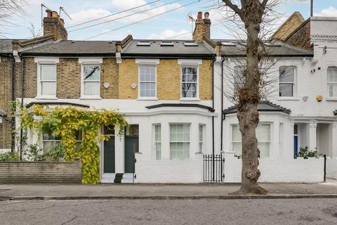 2 bedroom flat to rent, Elliott Road, Chiswick, London, UK