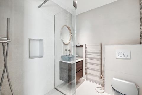 4 bedroom house to rent, Somerset Road, London