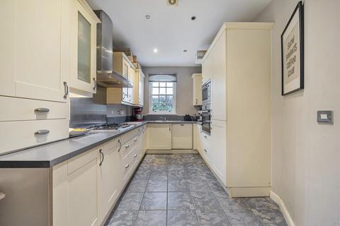 3 bedroom terraced house for sale, Westerham Road, Keston