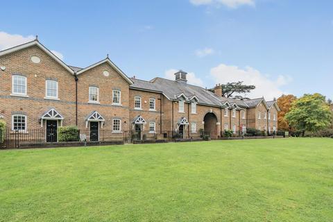 3 bedroom terraced house for sale, Westerham Road, Keston