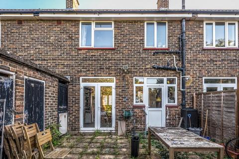 2 Bryden Close, London, SE26 5LL