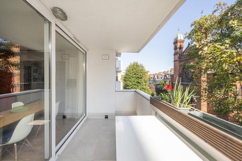 3 bedroom flat for sale, St. Olaves Court, St. Petersburgh Place, London