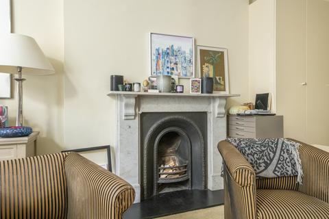 1 bedroom flat for sale, St. Lukes Road, Notting Hill, London