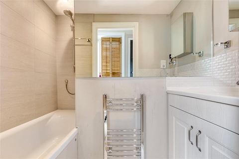 1 bedroom flat for sale, St. Lukes Road, Notting Hill, London