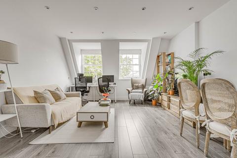 1 bedroom flat to rent, 2 Kew Bridge Road, Brentford