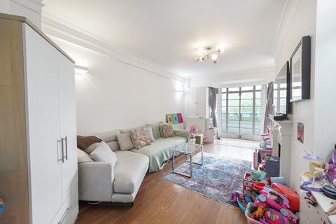 3 bedroom flat to rent, Dorset House, Gloucester Place, Marylebone, London