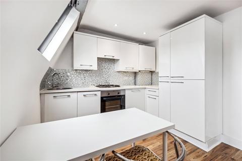 1 bedroom apartment for sale, Louvaine Road, SW11