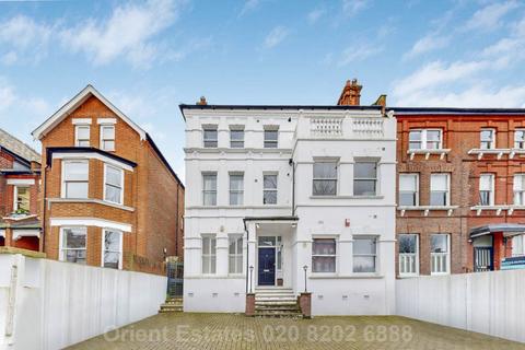 3 bedroom duplex for sale, Minster Road, London