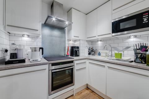 1 bedroom flat for sale, Thames Heights, 52-54 Gainsford Street, London