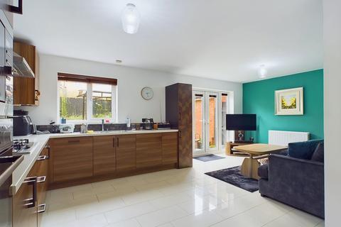 23 Bacchus Gardens, Leighton Buzzard, LU7 9SA