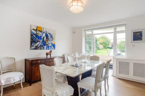 29 Heath Rise, Putney, London, SW15 3HF