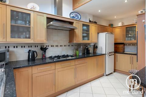 5 bedroom semi-detached house for sale, Hendon Way, London NW2