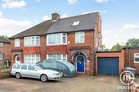 Hendon Way, London NW2