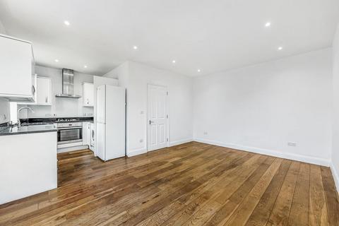 2 bedroom apartment to rent, Brouncker Road, Acton, W3