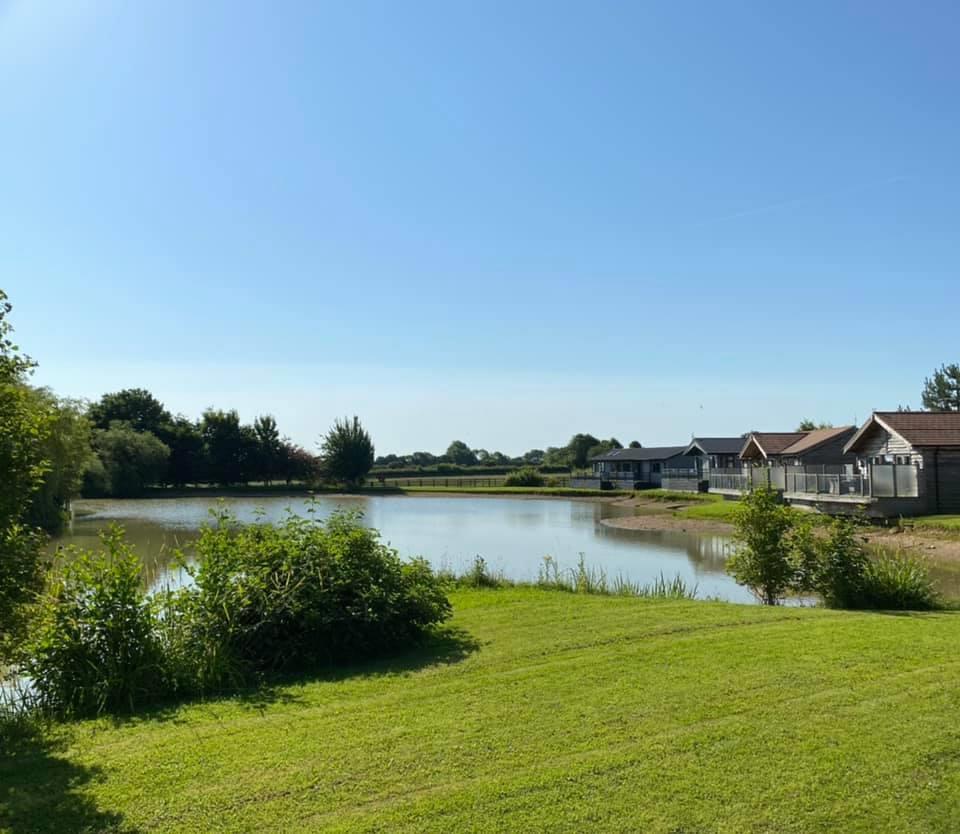 Lodges by the lake