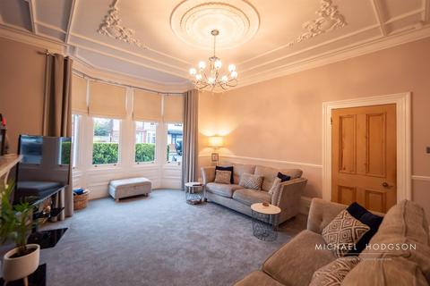 4 bedroom terraced house for sale, Side Cliff Road, Roker, Sunderland