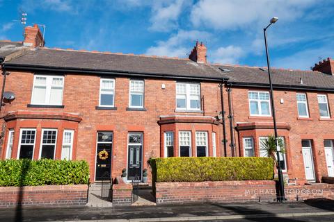 4 bedroom terraced house for sale, Side Cliff Road, Roker, Sunderland