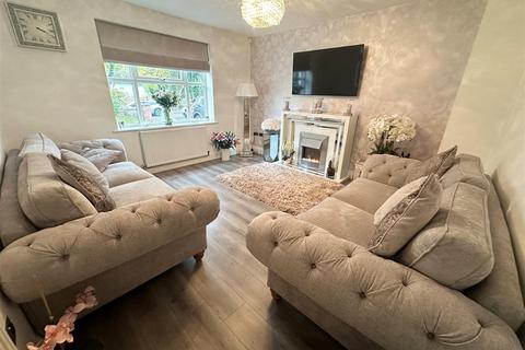 4 bedroom semi-detached house for sale, Temple Road, Sale