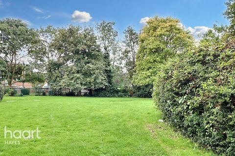 55 Evergreen Way, Hayes, UB3 2BQ